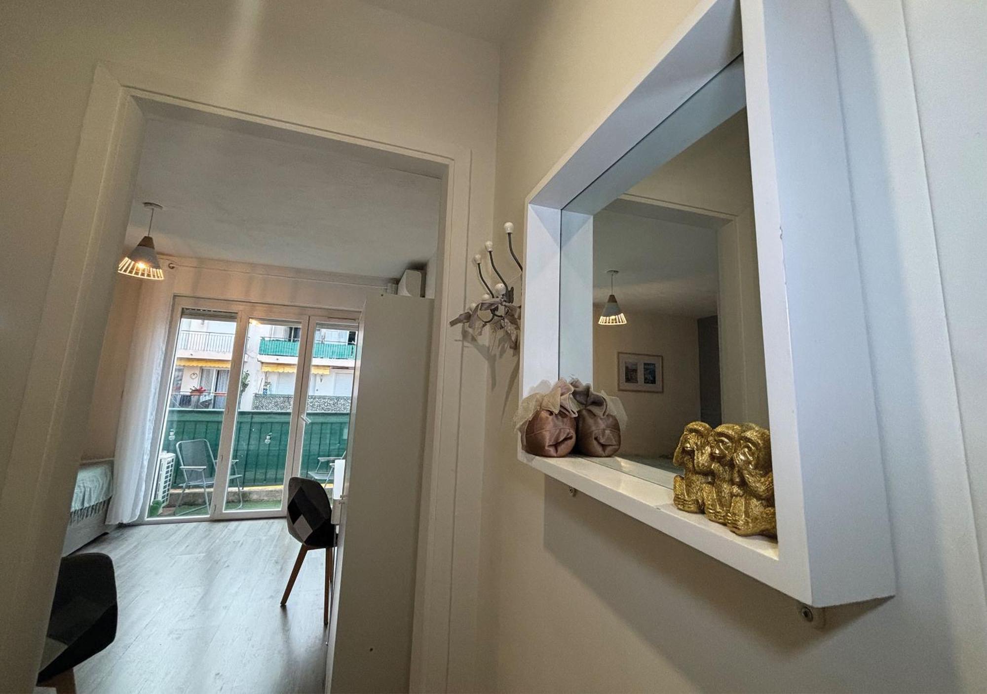 Charming Studio In Nice 2-Min Walk To The Sea Екстериор снимка